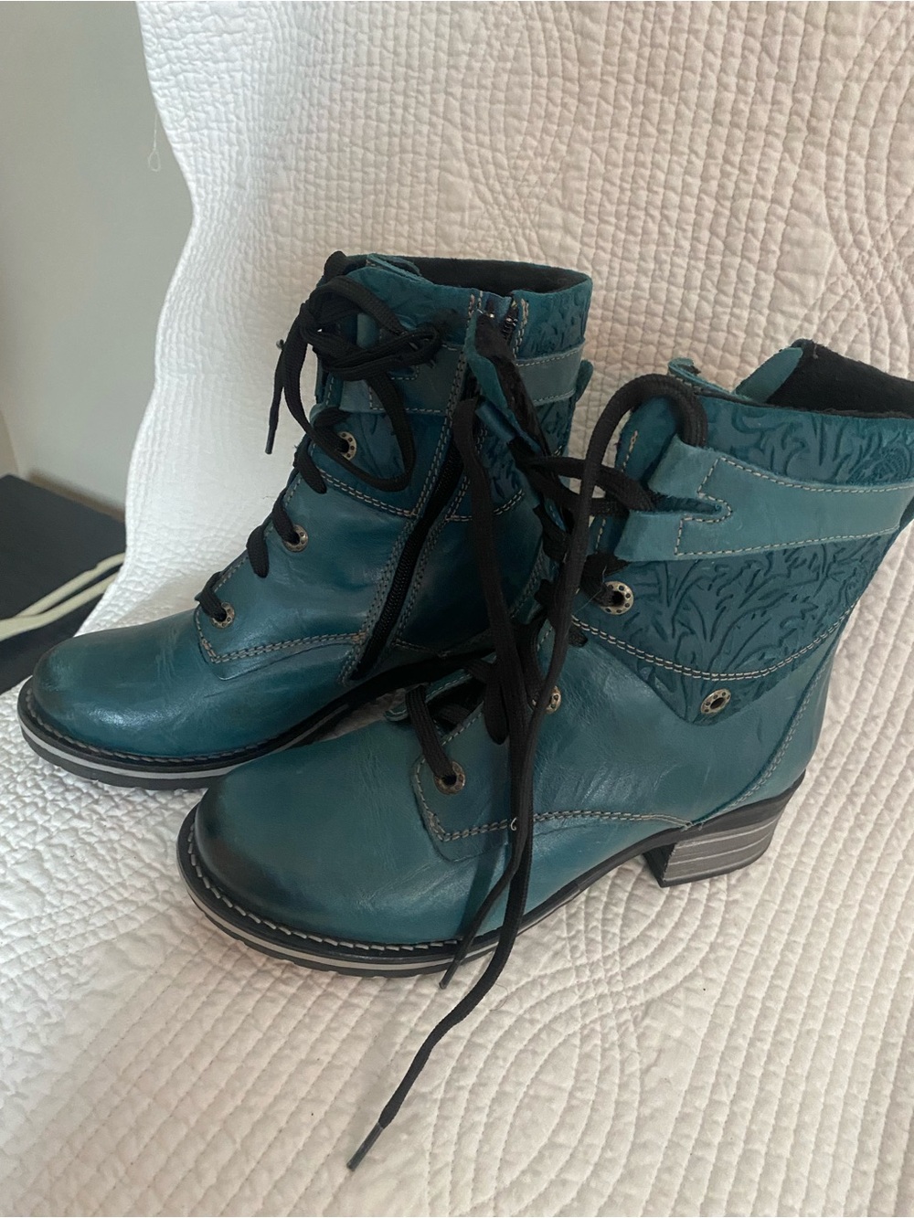 Teal Lace-Up Women's Ankle Boots with Embossed Detail